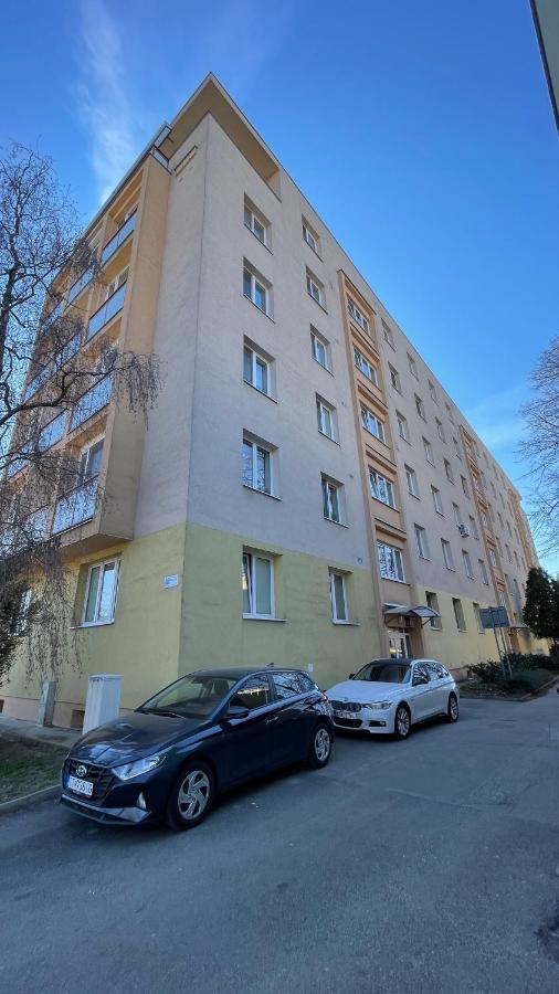 Apartment Hospodarska Trnava Eksteriør bilde